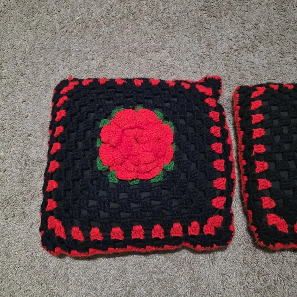 Handmade Crocheted Granny Square 3D Rose Floral Afghan Blanket 57”X38” & Pillow